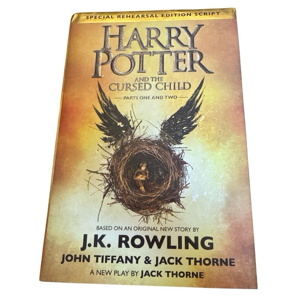 Harry Potter and the Cursed Child First Ed‎ HC Special Rehearsal Edition Script